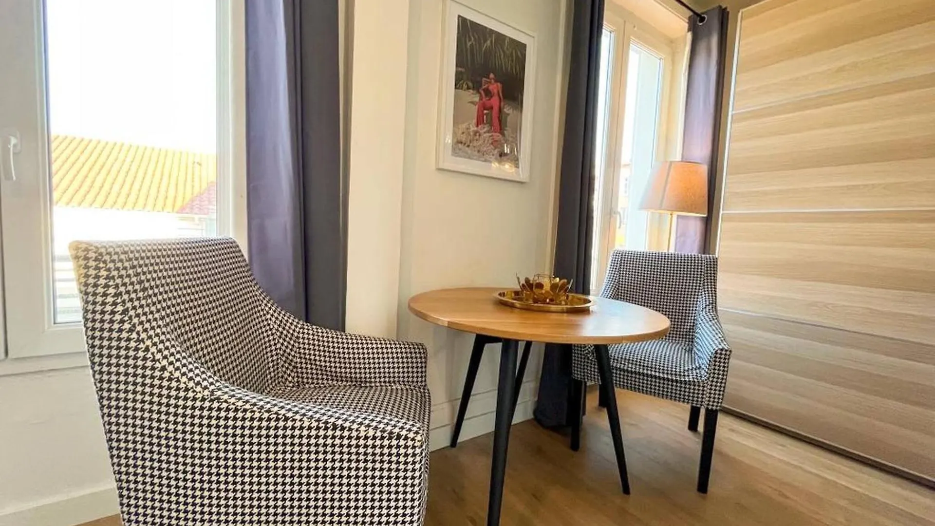 Suite Nairobi - Check In H24 - Wifi Villeurbanne Apartman